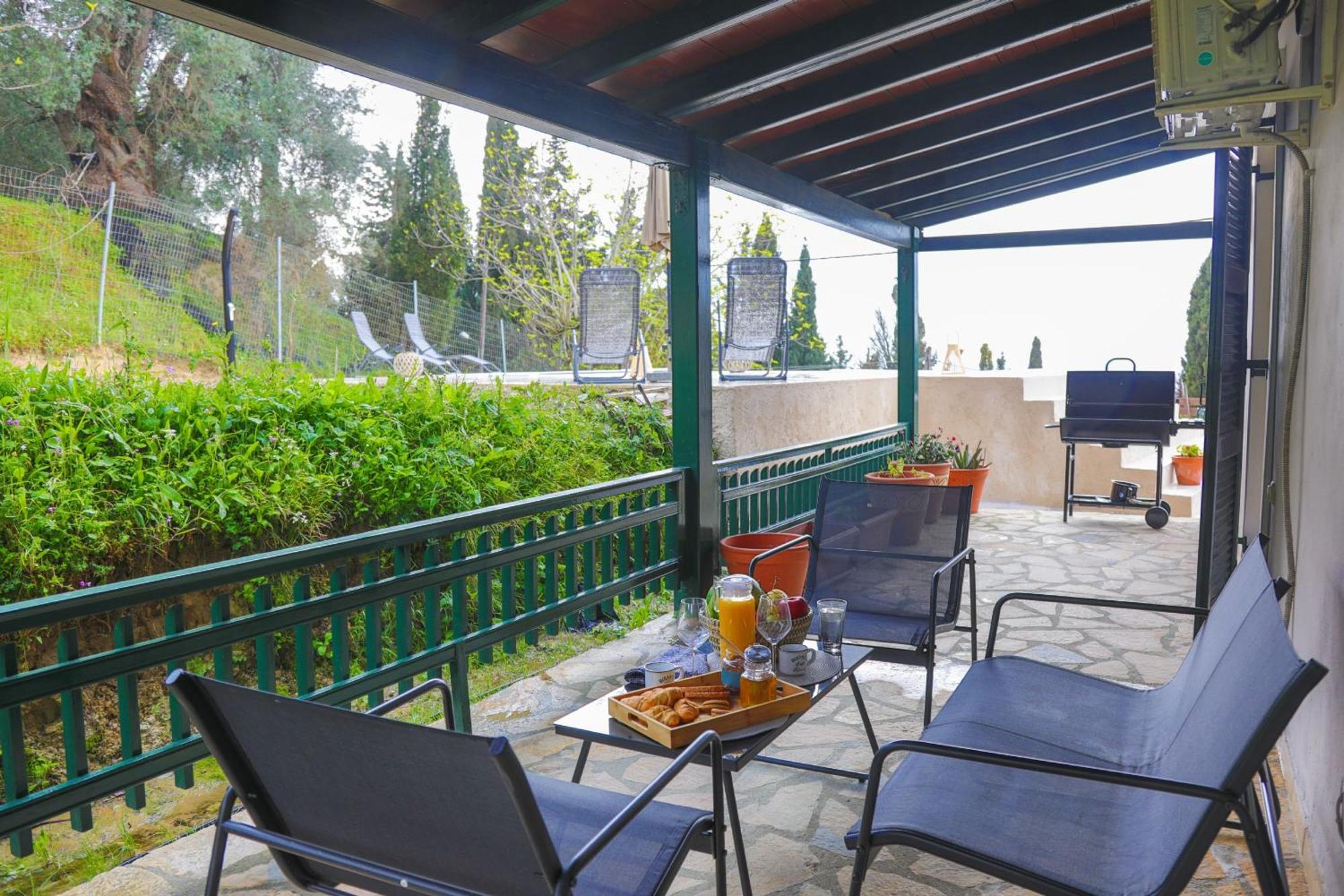 Villa Serenita Агиос-Георгиос Экстерьер фото